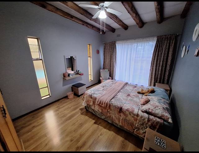 3 BEDROOM HOUSE FOR SALE IN VANDERBIJLPARK SE 7